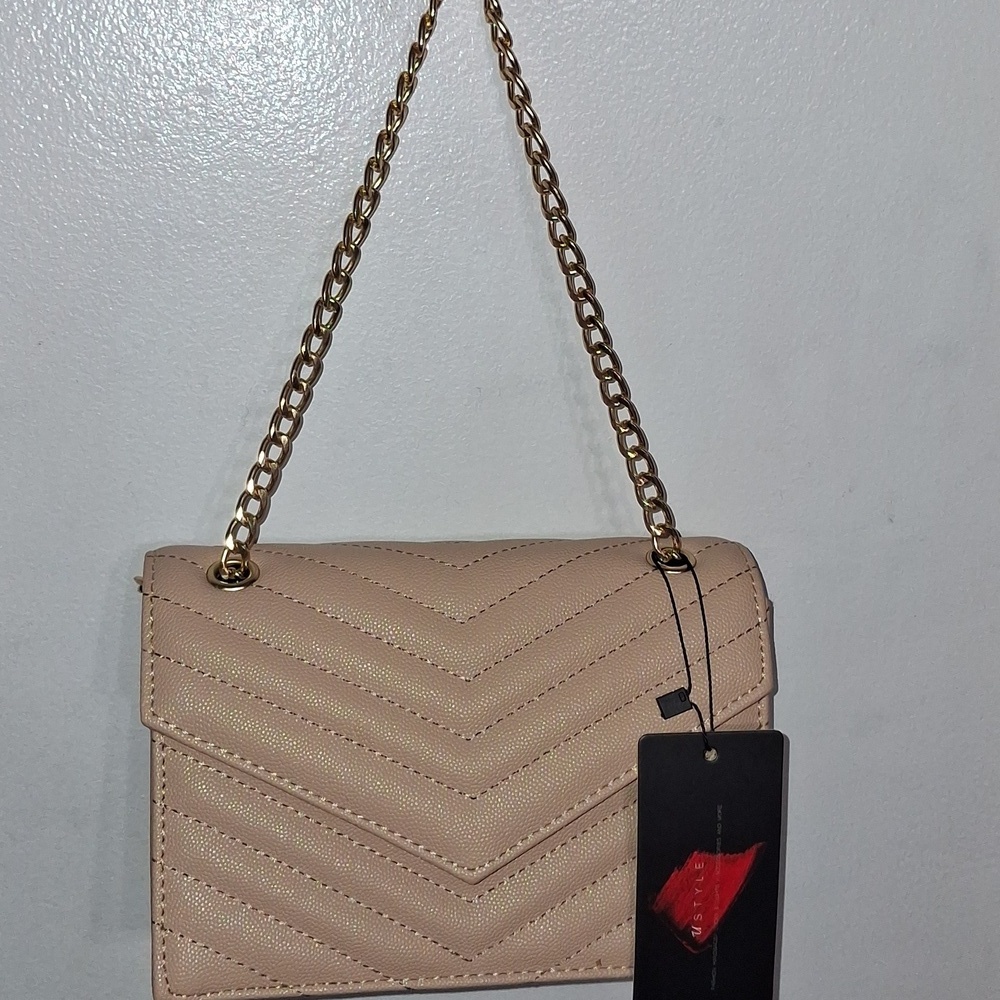 Essentric Nude Bag
